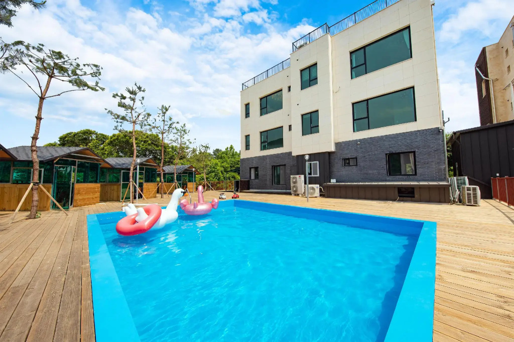 Namiseom 2020 Spa Poolvilla
