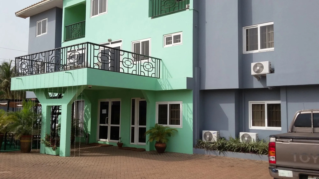 Bella Luxury Hotel