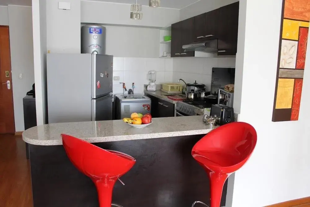 Suites Miraflores Jose Gabriel Chariarse
