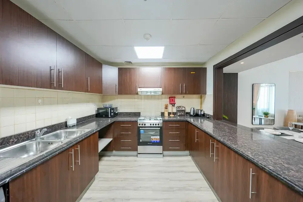 Yogi-Luxury 1BR Apartment with Panoramic Views