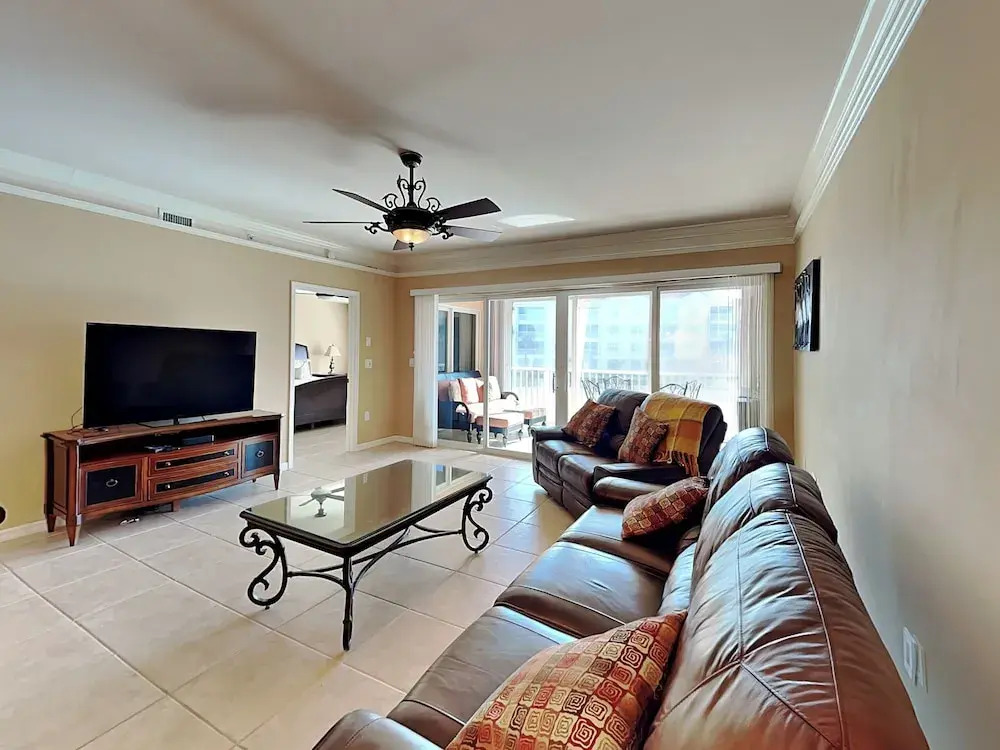 Bella Lago 423 by Distinctive Beach Rentals