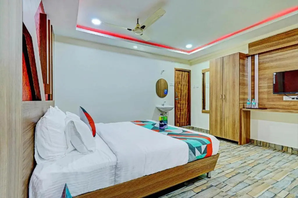 The K11 Hotels - T Nagar