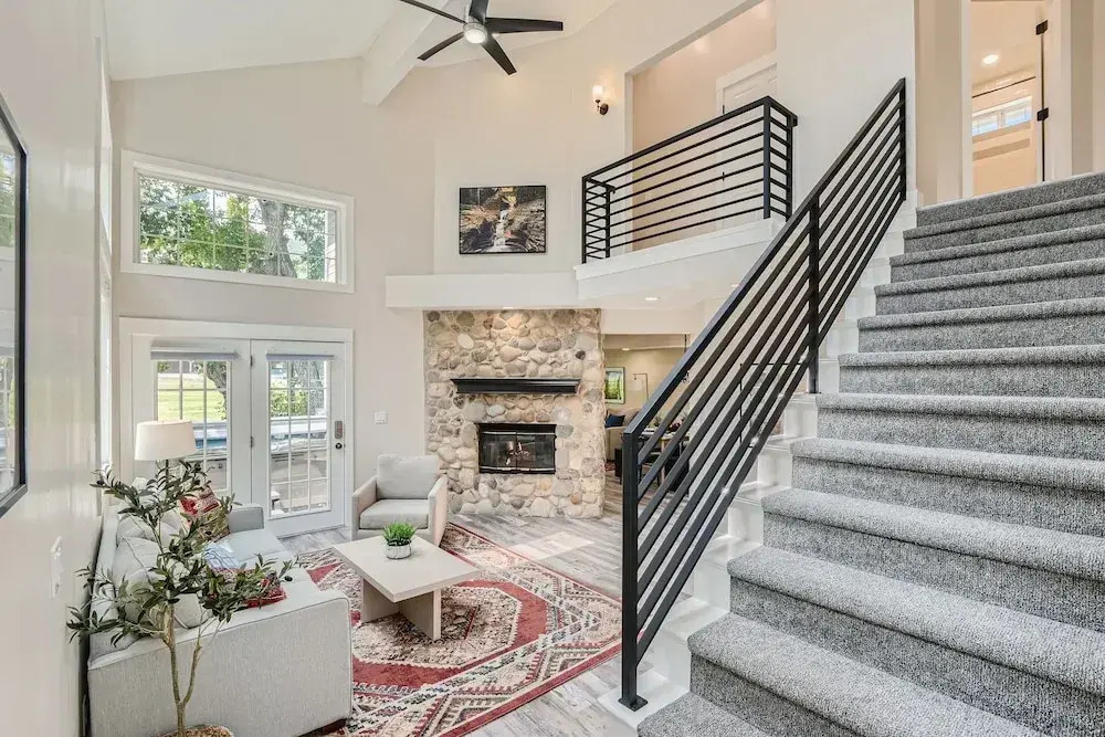 Chalet Central Park City! 3 Bedroom Home by RedAwning