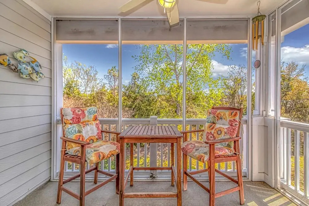 Barefoot Resort Beach and Golf Escape!