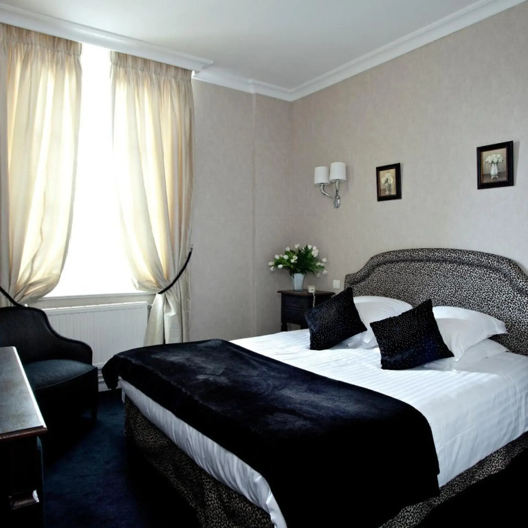 LUnivers Arras by Elema Hotels ex Hôtel de lUnivers Arras