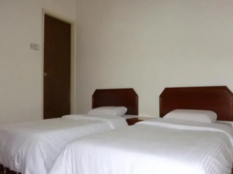 Hotel Merry