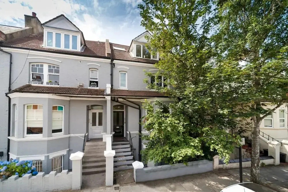 Bright and Spacious 1 Bedroom in West Hampstead