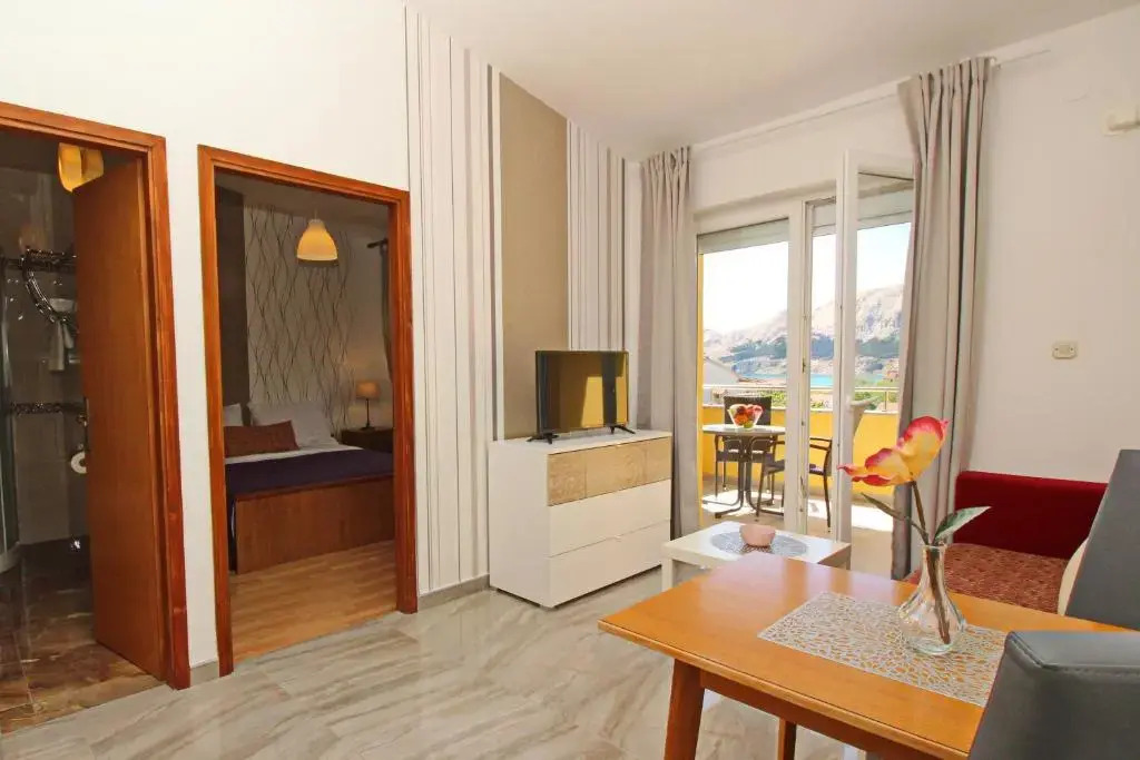 Apartments Brnic