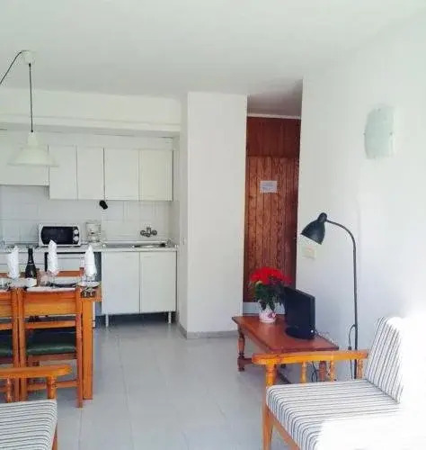 Ses Gavines-Cala Anguila Apartments