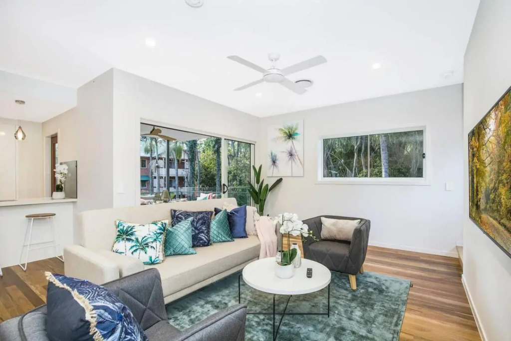 Park Avenue Townhouse Retreat Brisbane Sleeps 10