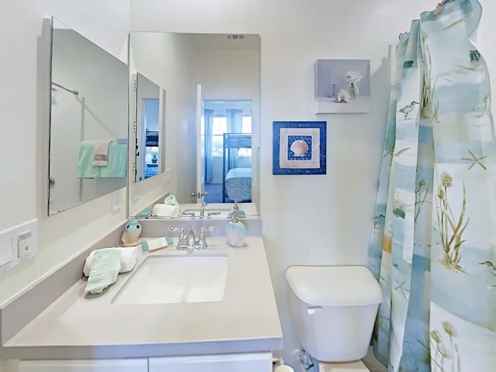 Brand-new 2BR w/ Balcony, Near Beach 2 Bedrooms 2.5 Bathrooms Townhous