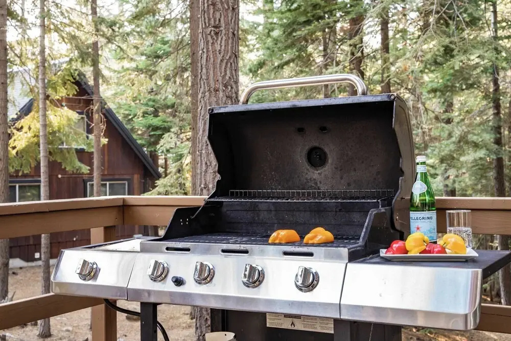 Homewood by Avantstay Amazing Family Cabin w Hot Tub Sauna