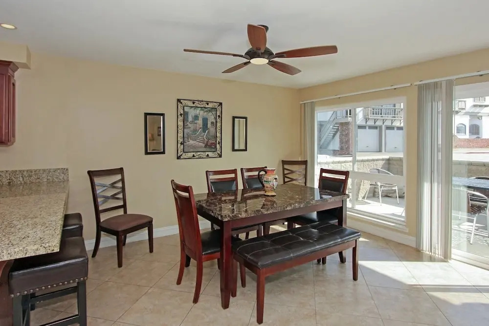 Seashore A (68293) - 2 Br townhouse by RedAwning