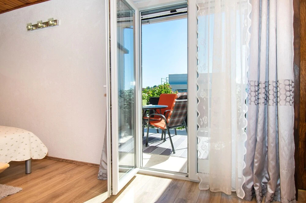 Apartments Snjezana