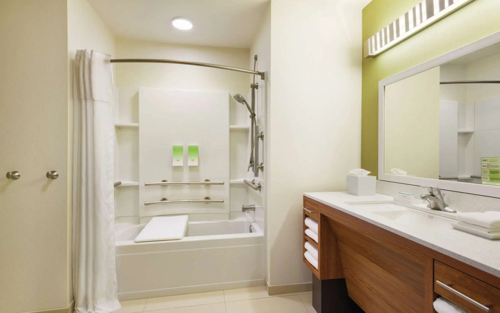 Home2 Suites St. Louis / Forest Park