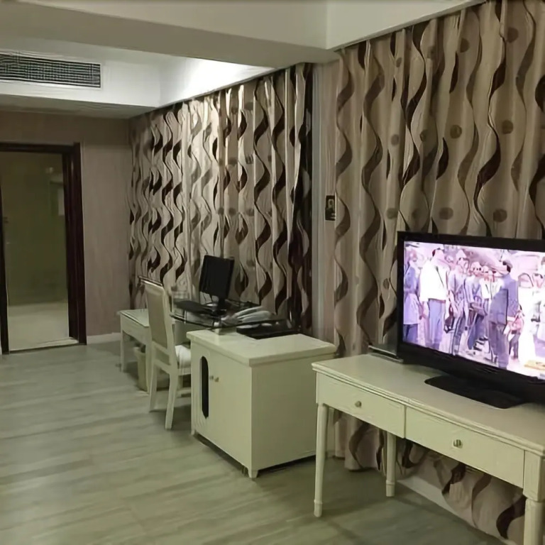 Renmin Hotel