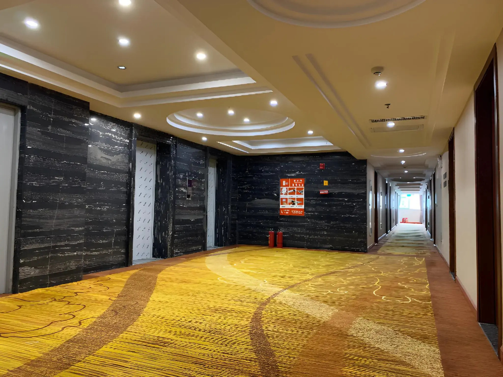 City Comfort Inn Yunfu Bus Station
