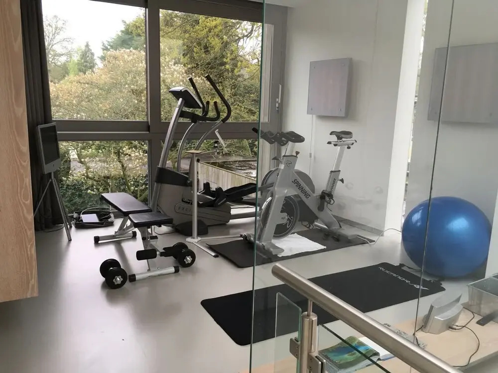 Quiet Villa in Bergen with Pond