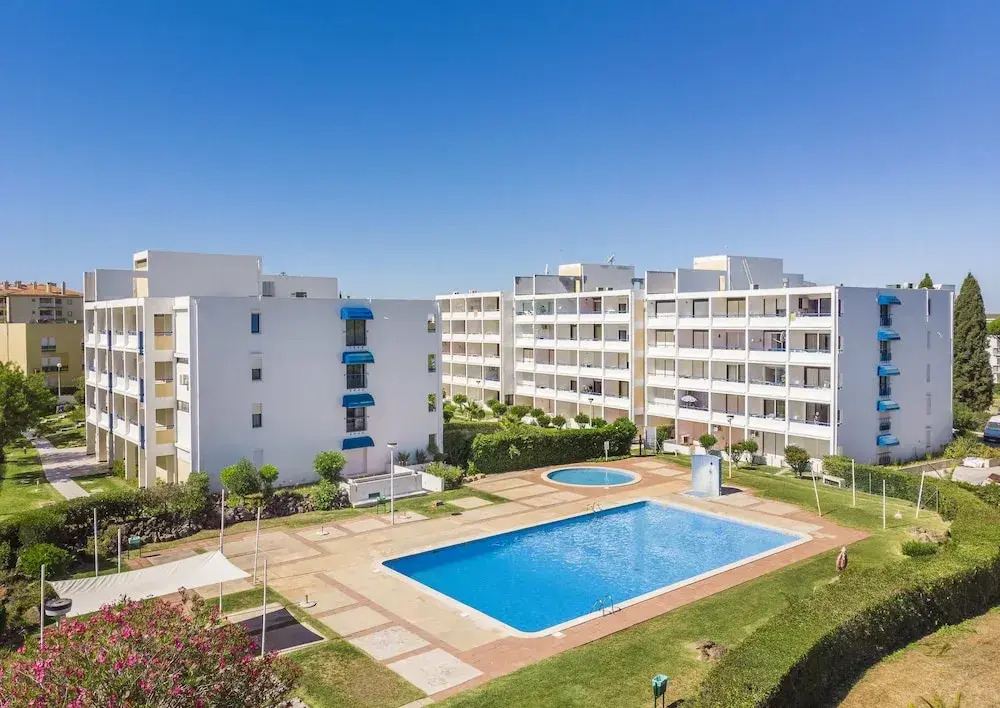 Pé do Lago 2BR Family Holidays