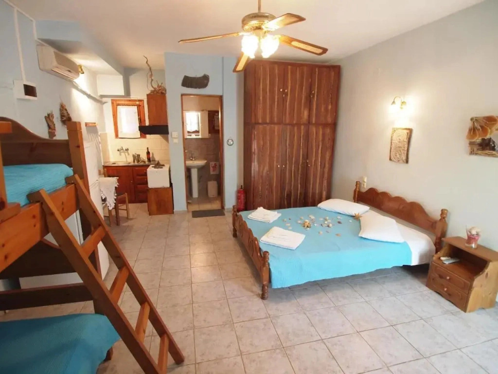 Iro family apartments pelion