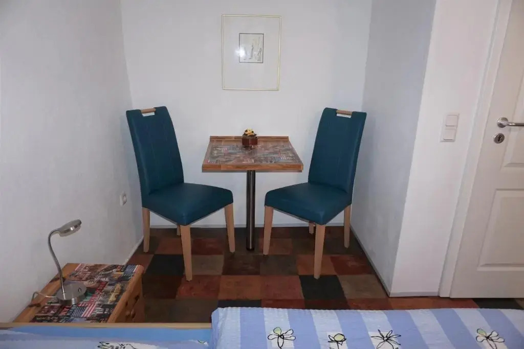 Kunsthaus Linn Gästezimmer Marktplatz 7a