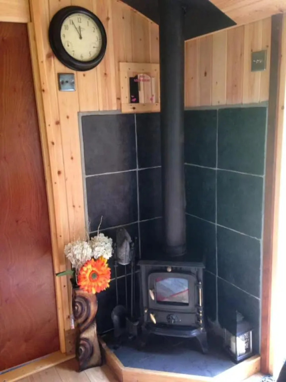 'Morris' the shepherd's hut