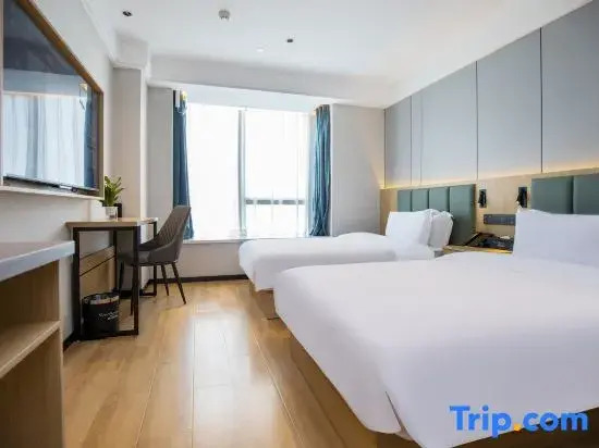 Qingmu Select Hotel (Nanjing Lishui High-speed Railway Station Jiaotong Road)