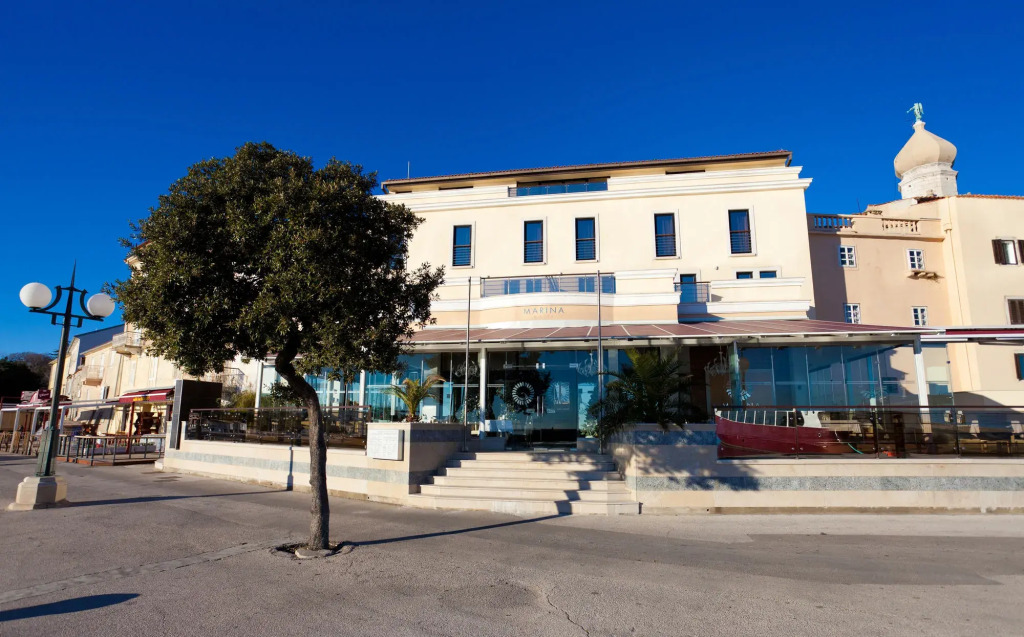 Hotel Marina