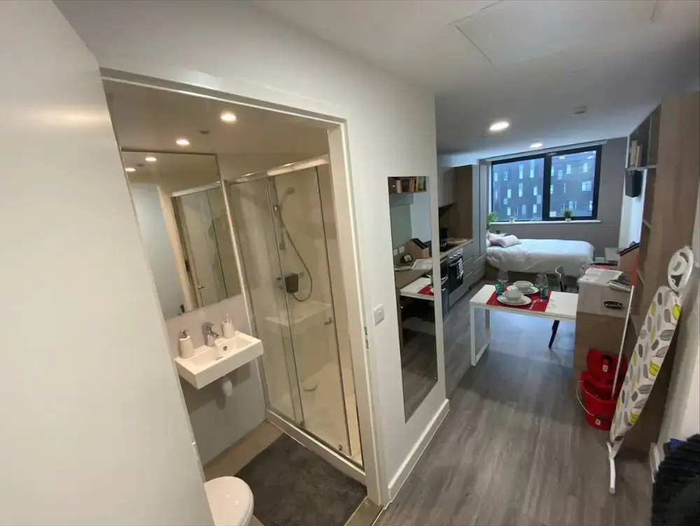 Ensuite Rooms and Studios in Portsmouth