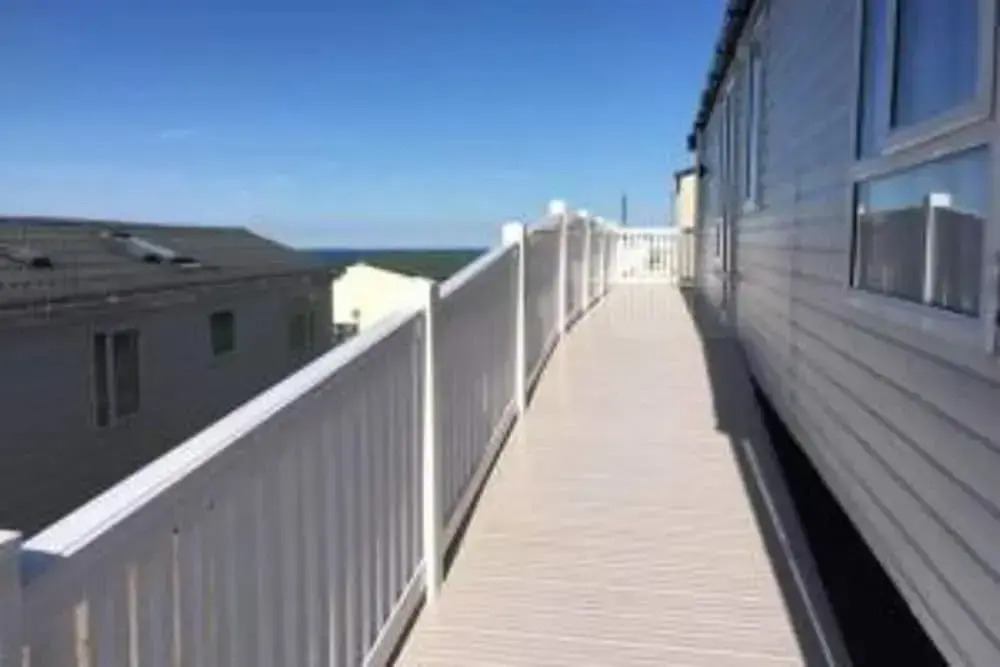 Luxury Caravan sea Views Sleep 6 Free Wifi
