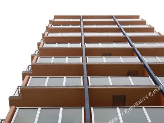 Hotel J&C-I