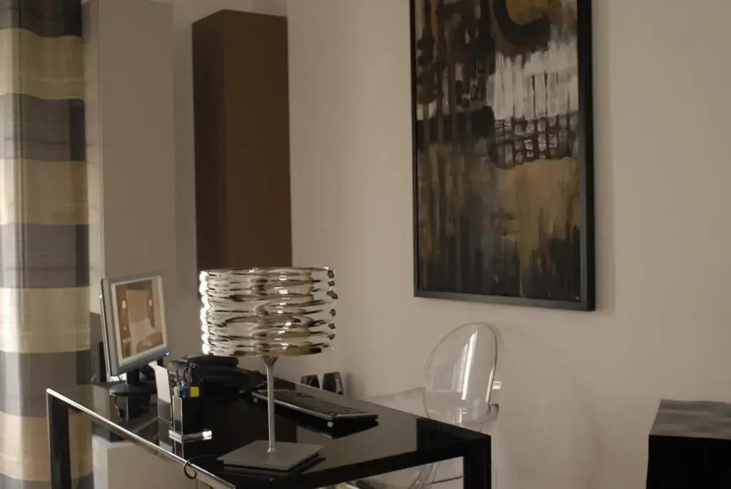 Suite 70