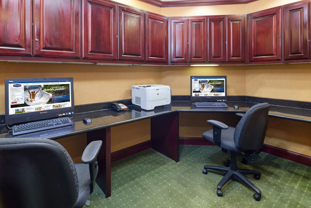 Hampton Inn & Suites Austin South Buda