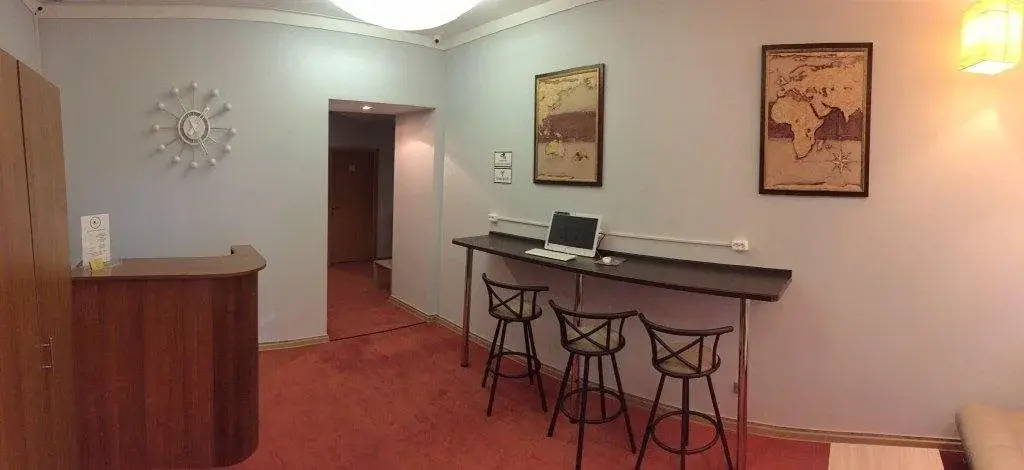 Solo Hostel