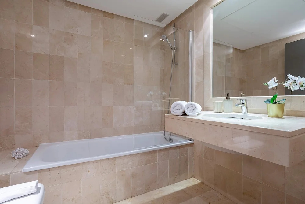 Bright&exclusive 3BD Apartment Estepona. El Presidente