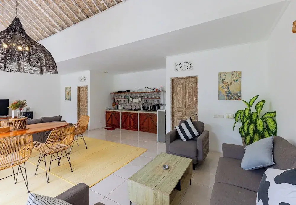 Cezanne Villa by Betterplace