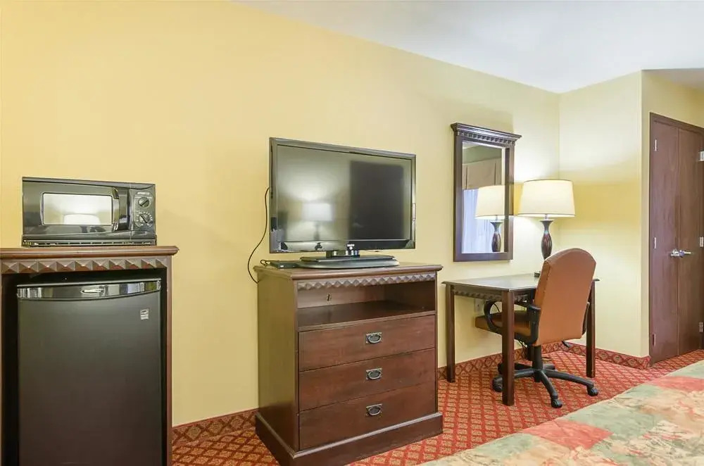 Sleep Inn & Suites