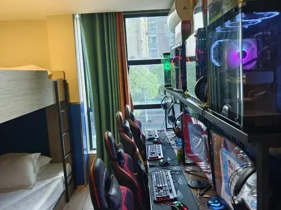 Yuexin Hostel