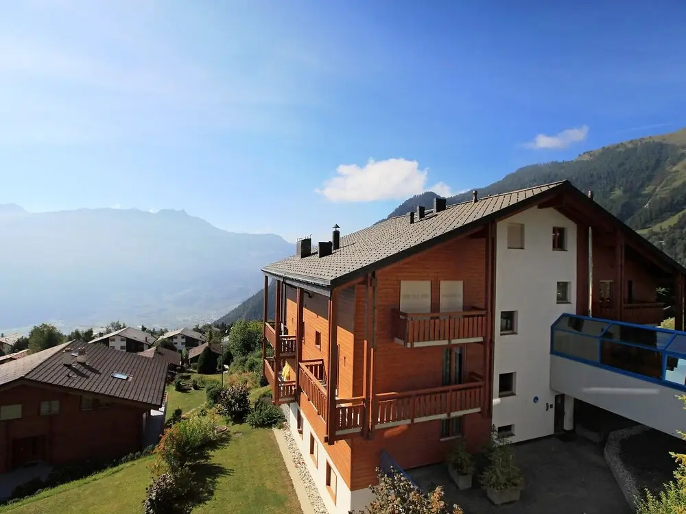 Apartment Fénestral 301 by Interhome