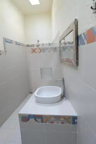 Mango 5 Hotel