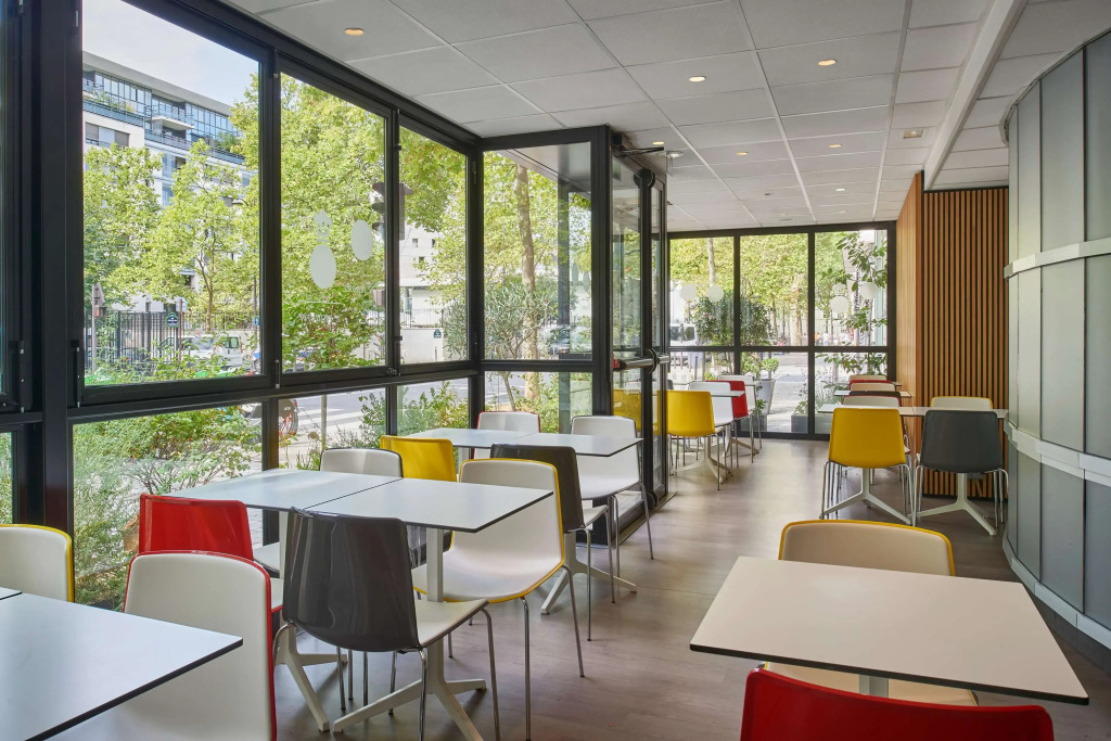 CAMPANILE PARIS 12 - Bercy Village