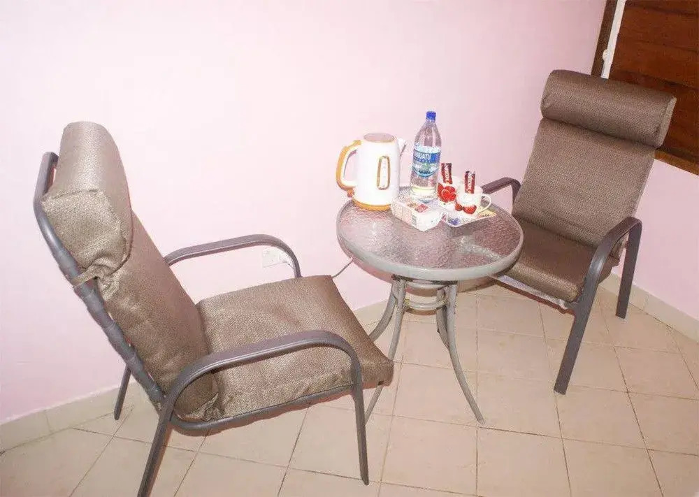 Blue Pango Motel - Hostel