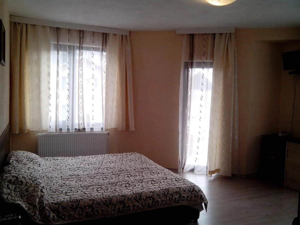Advel Guest House