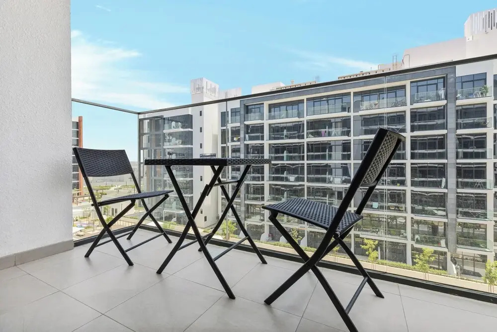 Waves - Azizi Riviera Building 25 Cozy Studio With Balcony