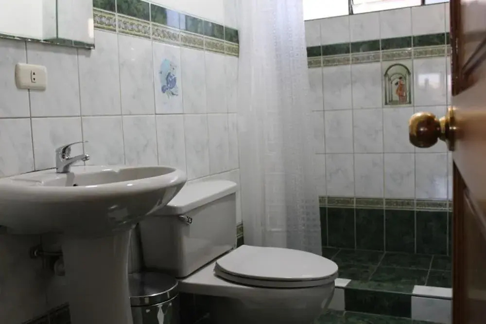 Casa Santa Ana B&B