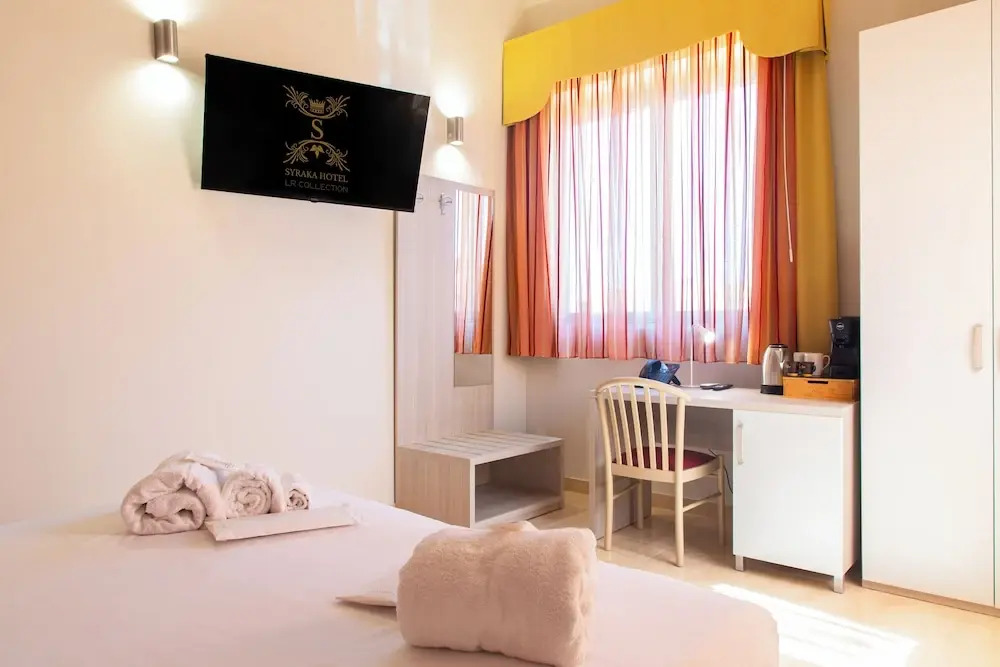 Syraka Hotel LR Collection