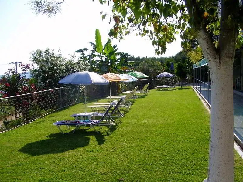 Rosas Beach Studios