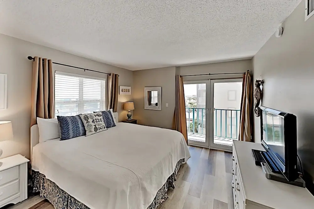 Surf2501 3 Bedroom Condo