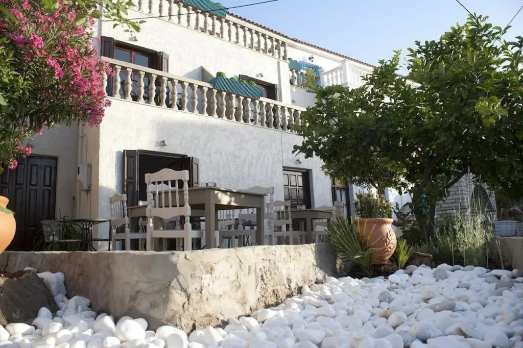 Hotel Cattleya