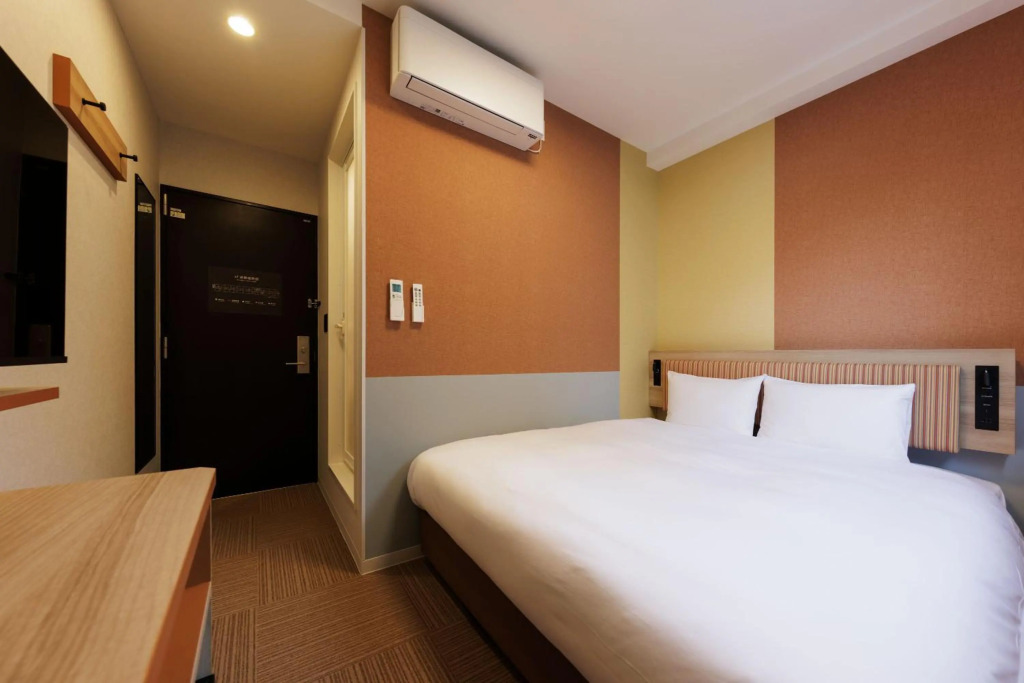 CVS Bay Hotel